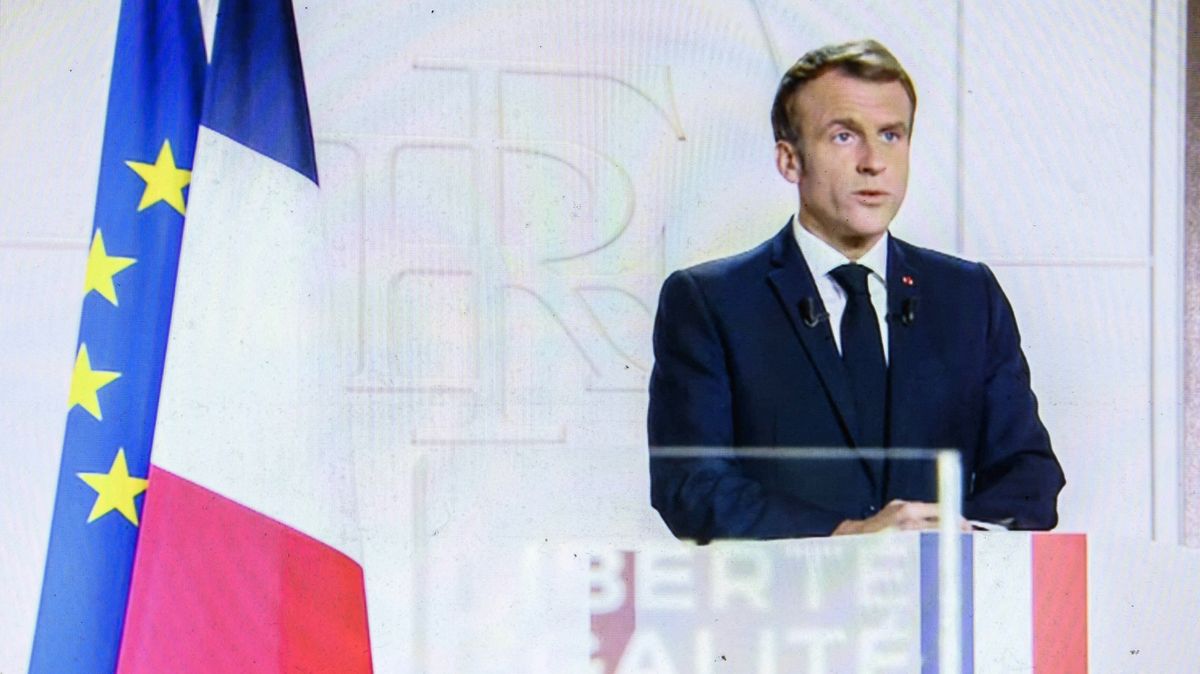 Francie znovu zahájí výstavbu jaderných reaktorů, řekl Macron